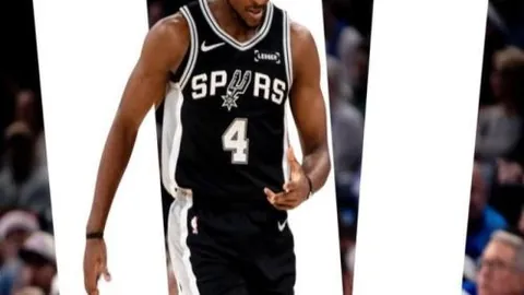 独家揭秘！辽宁铁人荣耀时刻：李金羽荣膺中甲联赛最佳主帅桂冠